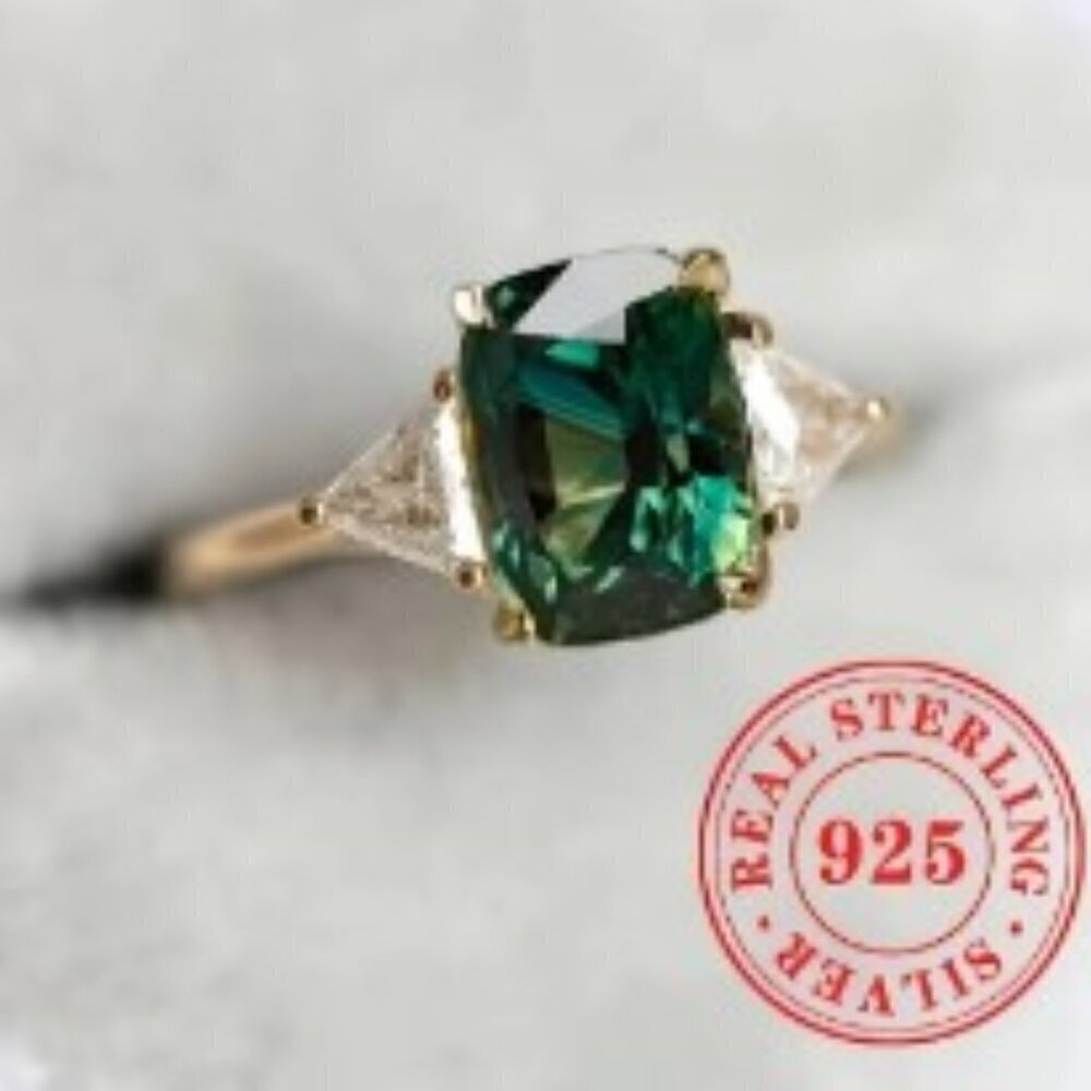 4 Prong 925 Sterling Silver Inlaid Ring Green Synthetic Gemstone Women size 8